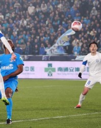 ​新势力保送三镇东征赢首个3分 J联名帅打造烙印