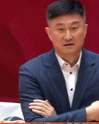 乐鱼网官网-3消息！杜锋深夜发声，焦泊乔被辽篮球迷辱骂，朱芳雨买断王少杰